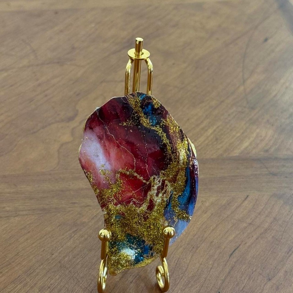 Colorful Decorative Shell Pendant with Gold-Tone Setting β Unique Home Decor